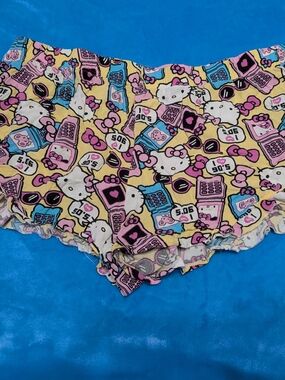 🎀🩷 Hello Kitty Pastel 90's Retro Print Ruffle Lounge Shorts 🩷🎀